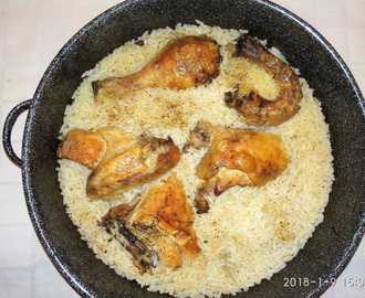 Κοτόπουλο με Πιλάφι στο Φούρνο