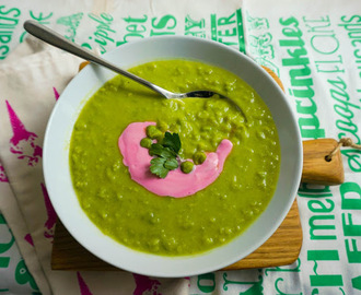 Zupa z mrożonego zielonego groszku