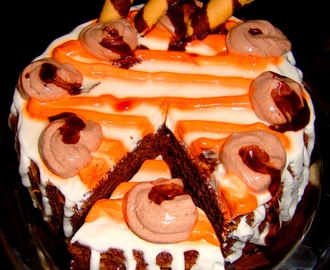 Eggless Chocolate Cake Using Cooker