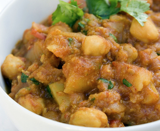 Chickpea Curry/Chana Masala (Vegan)