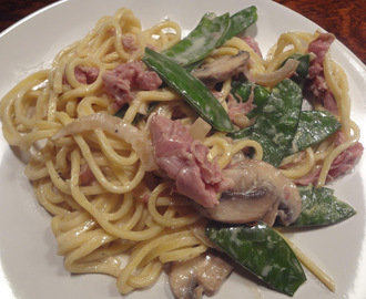Spaghetti met champignons, peultjes en Coburger ham