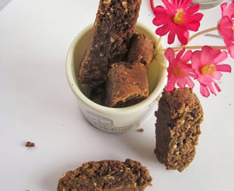 EGG LESS OATS CHOCOLATE NUTELLA BISCOTTI - 300TH POST