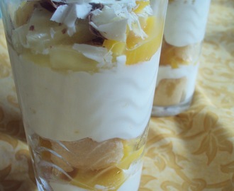 Ananas-mango-kwark dessert