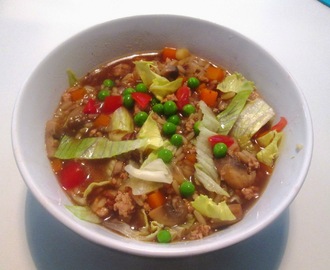 Kinesisk Suppe med Hakket Svinekød og Ris