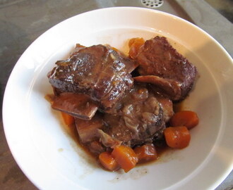 Red Wine Braised Short Ribs of Beef