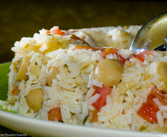 Corona de ensalada de arroz
