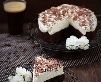 Wilgotne ciasto czekoladowe (na Walentynki)