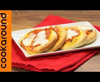 Pizzette da buffet fatte in casa / Ricetta facile e veloce