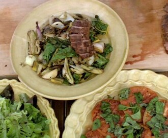 Grillede bifftomater og grønnsaker med entrecôte av lam