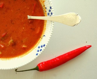 Chili suppe med kylling og grønt