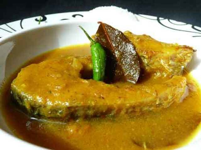 Doi Maach (Fish Cooked with Yogurt) – Bengali Cuisine