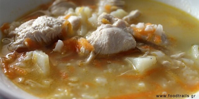 Κοτόσουπα (Σούπα με κοτόπουλο και ρύζι )