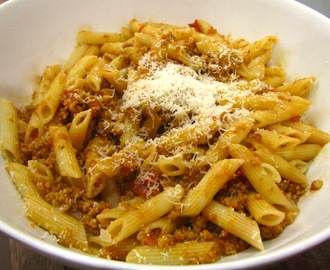 Pasta with a Spicy Sausage Sauce