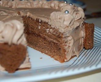 Mini tarta de chocolate, Cupcakes y buttercream de nutella!