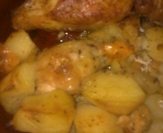κοτόπουλο στη γάστρα με πατάτες μουστάρδα και γραβιέρα