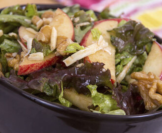 Apple and Walnut Salad