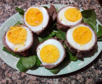 Filete de ternera rellenos de huevo – Rollitos de ternera rellenos de jamón y huevos – Involtini di vitello con prosciutto e uovo