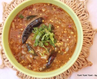 Vankaya Pachi Pulusu / Roasted Eggplant Stew