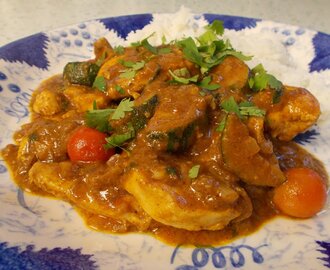 Cherry bomb & chicken curry - frisky, fruity and fab!