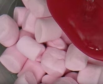 Cómo hacer fondant usando marshmallows o nubes