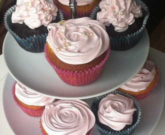 Cupcakes med Angel Feather Icing
