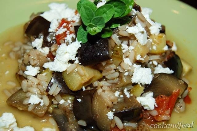 ρύζι με μελιτζάνες και κολοκυθάκια/Eggplant And Zucchini Rice Medley