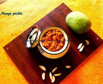 Nadan Manga Achar/ Kerala Style Mango Pickle