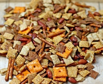 Sweet and Savory Party Mix