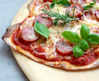 Tips og opskrift til lækker og hurtig hjemmelavet pizza