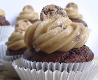 Chocolate Chocolate Chip Cupcakes with Cookie Dough Frosting