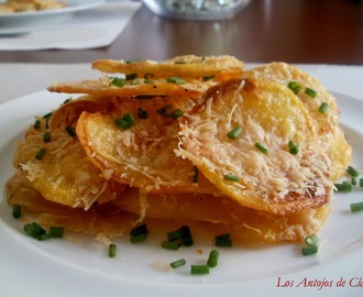 Patatas al horno crujientes con parmesano