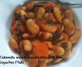 "Gigantes Plaki" - Limabønner i Tomatsaus på Gresk vis / "Gigantes Plaki" - Lima- or Butter Beans in Tomato Sauce Greek Style