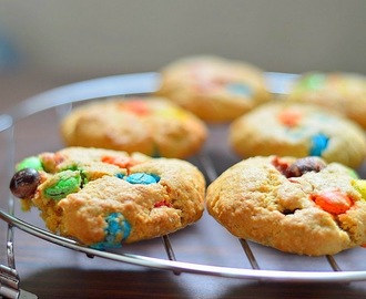 Easy and healthy M & M cookies recipe - Baking for kids