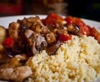Couscous with Chicken, peppers and courgette