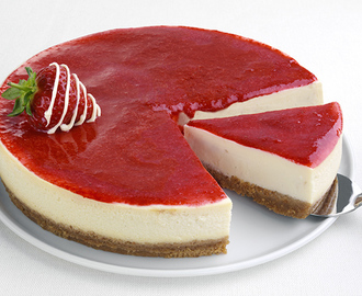 Cheesecake φράουλας διαίτης με το φυσικό γλυκαντικό “onstevia’