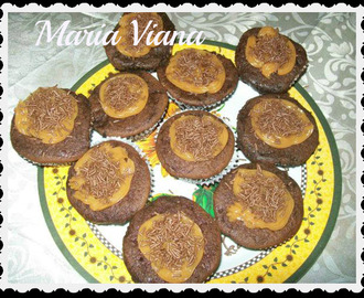 Cupcake de chocolate com doce de leite: Maria Viana