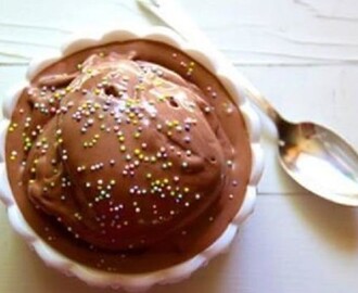 Παγωμένο γιαούρτι σοκολάτα από τον Ζαφείρη Κλωνάρη και το «Zucker my art»!