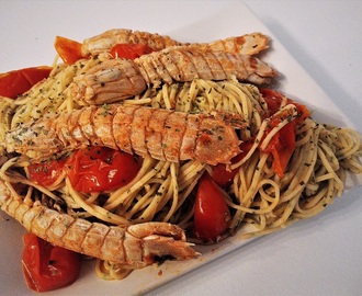 Spaghetti con canocchie (cicale di mare)