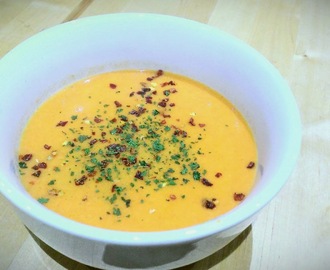 Roast tomato & sweet potato soup