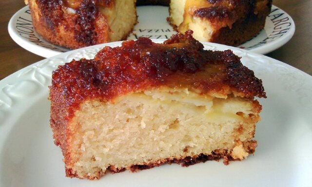 Receta de Bizcocho fácil de Manzana y Yogur – Torta de Manzana con caramelo