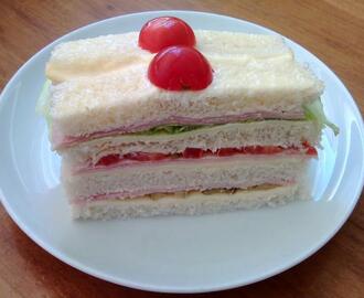 Pastel de Sandwich {sandwich cake}