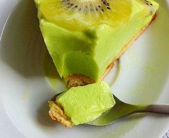 Tarta panacota de kiwi