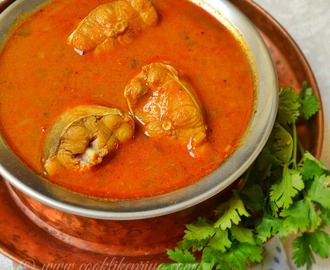 Sura Meen Kuzhambhu | Tamil Style Fish Curry Recipe