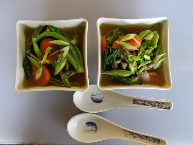 Lai, Carrot& Bean Soup