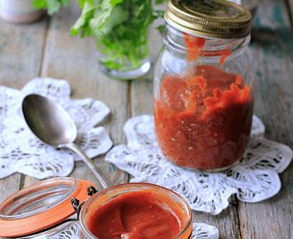Salsa barbacoa de zumo de tomate