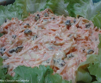 Salada de Cenoura com Passas e Presente Ekozinha