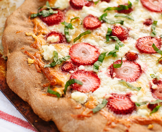 Strawberry, Basil and Balsamic Pizza