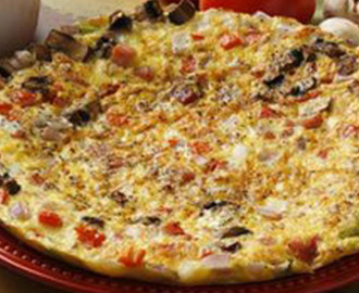 Πίτσα διαίτης με χαμηλές θρεμίδες και λιπαρά με μανιτάρια και μοτσαρέλα