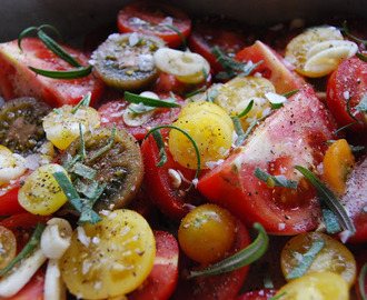 Var dags mat - Sås av ugnsrostade tomater  ca 5 dl färdig sås