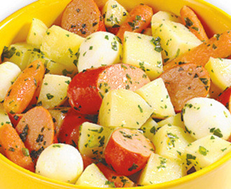 Receita de Salada de batata e salsicha